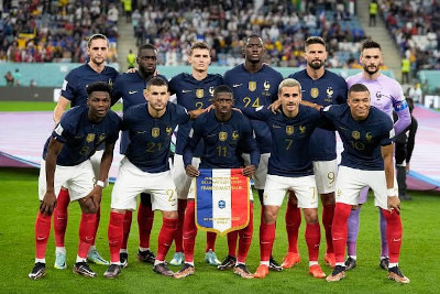 foto de equipo para Francia