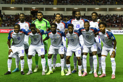 foto de equipo para Haití